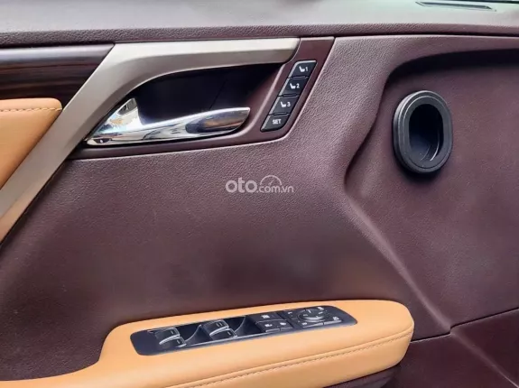 Lexus RX 350 Luxury 2016 - SUV cao cấp nhập khẩu nguyên chiếc