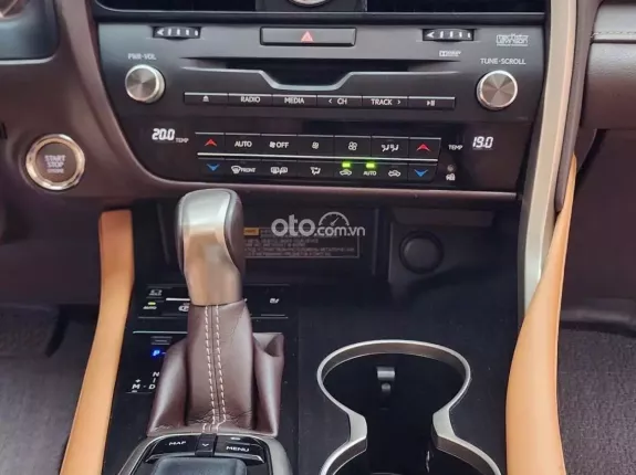 Lexus RX 350 Luxury 2016 - SUV cao cấp nhập khẩu nguyên chiếc