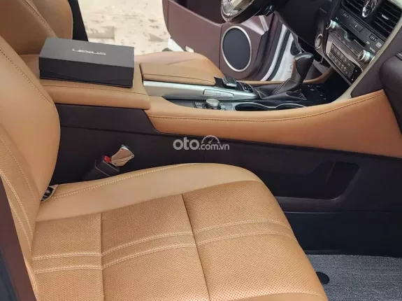 Lexus RX 350 Luxury 2016 - SUV cao cấp nhập khẩu nguyên chiếc