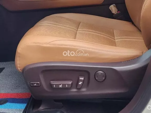 Lexus RX 350 Luxury 2016 - SUV cao cấp nhập khẩu nguyên chiếc