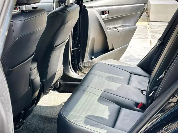 Toyota Corolla Altis 1.8 G 2021 - Altis 1.8G 2021 đen bóng, giá cực tốt