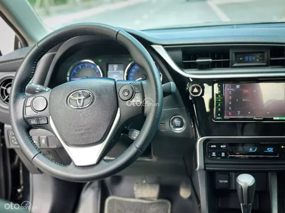 Toyota Corolla Altis 1.8 G 2021 - Altis 1.8G 2021 đen bóng, giá cực tốt