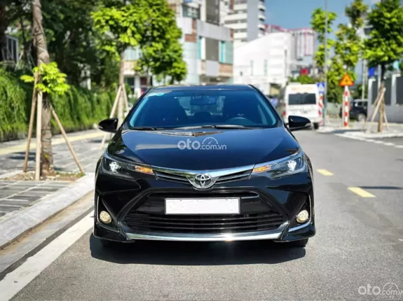 Toyota Corolla Altis 1.8 G 2021 - Altis 1.8G 2021 đen bóng, giá cực tốt