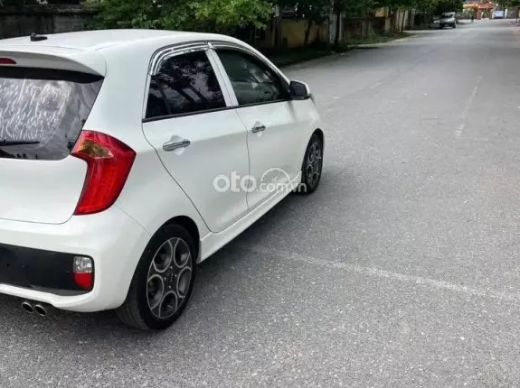 Kia Morning 1.0 AT Sport 2014 - Nhập khẩu đời 2014 đăng kí lần đầu 2016 xe tư nhân 1 chủ từ mới Xe đẹp, không lỗi nhỏ, m