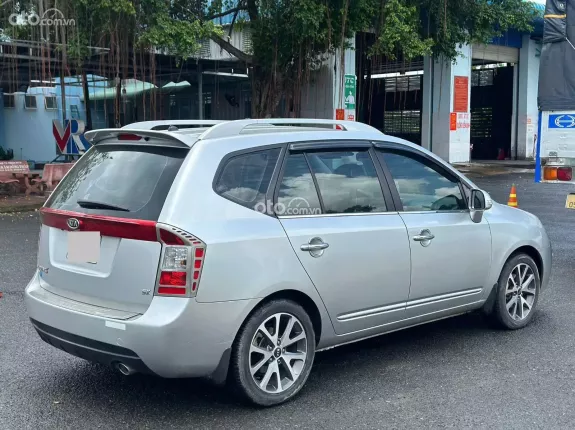 Kia Carens SX 2.0 AT 2014 - Xe gia đình sử dụng giữ gìn