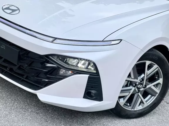 Hyundai Accent 1.5 AT cao cấp 2025 - Option miên man!