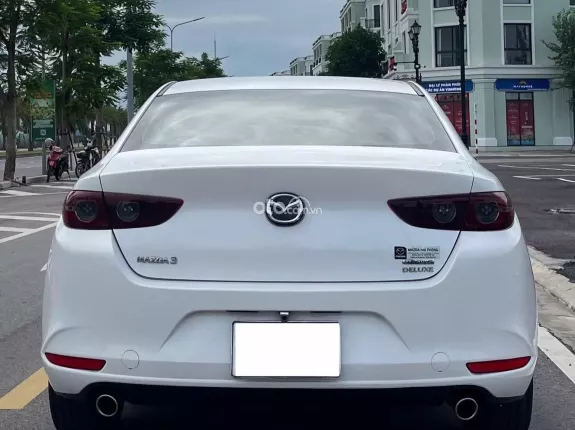 Mazda 3 1.5L Sedan 2023 - Mazda 2 1.5 Sedan 2023