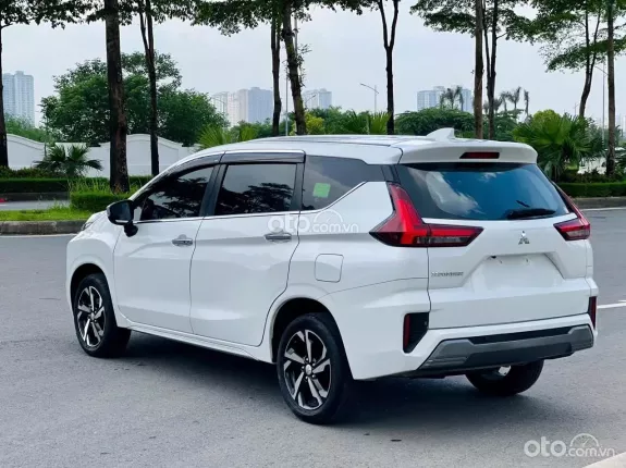 Mitsubishi Xpander AT Premium 2024 - Salon xin được chào bán chiếc xe