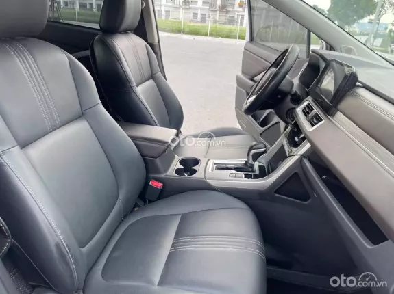 Mitsubishi Xpander AT Premium 2024 - Salon xin được chào bán chiếc xe