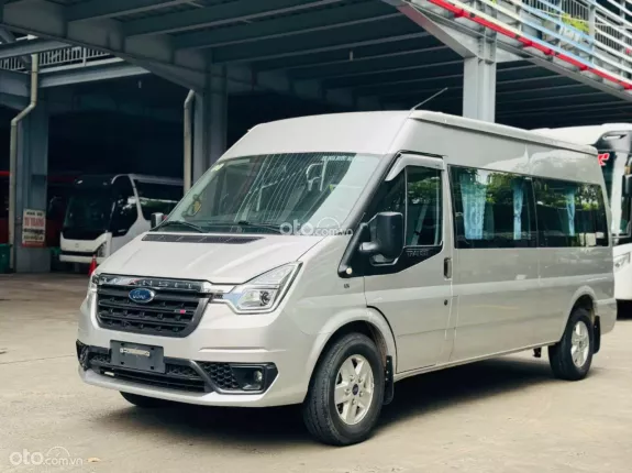 Ford Transit 6 chỗ 2.4 Diesel 2023 - TRANSIT VAN 3C _KHÔNG CẤM GIỜ_XE CHÍNH HÃNG