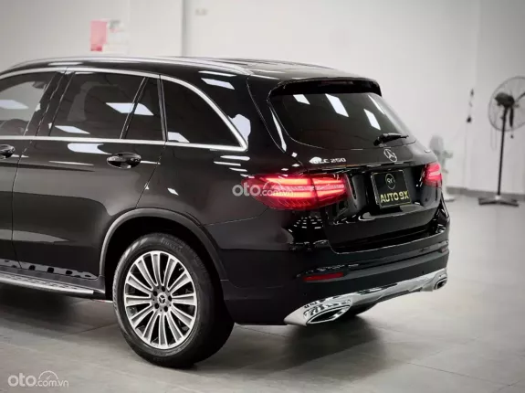 Mercedes-Benz GLC 250 4Matic 2019 - Full Lịch Sử Bảo Dưỡng Hãng