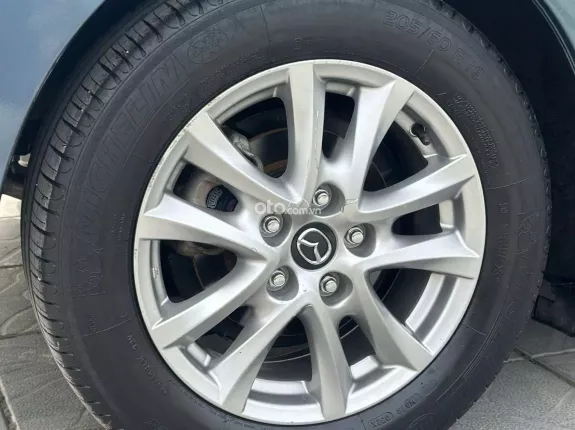 Mazda 3 1.5L Sedan 2016 - Mazda 3 1.5L 2016