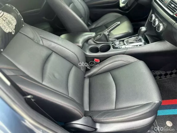 Mazda 3 1.5L Sedan 2016 - Mazda 3 1.5L 2016