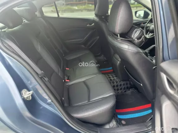 Mazda 3 1.5L Sedan 2016 - Mazda 3 1.5L 2016