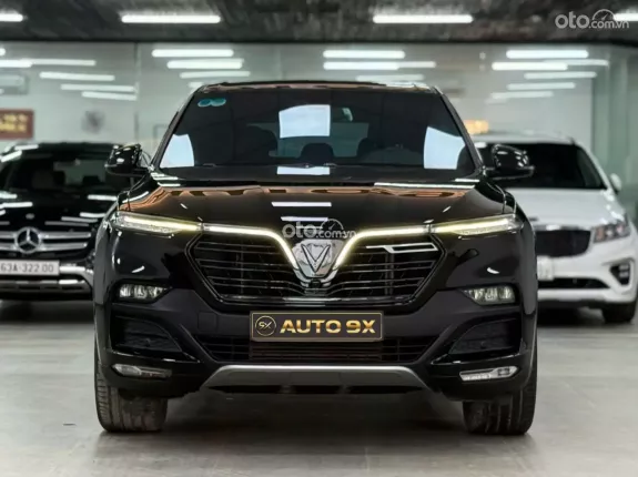 VinFast LUX SA2.0 Cao cấp 2020 - Xe màu đen nội thất nâu sang trọng