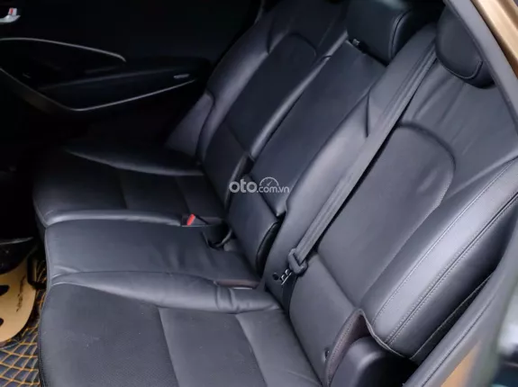 Hyundai Santa Fe 2.4L Xăng Cao cấp 2015 - Đủ hồ sơ sang tên ngay, chủ đi giữ gìn