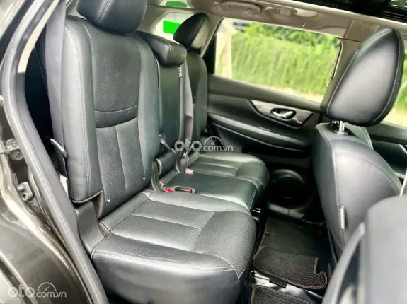 Nissan X trail 2.0 SL 2WD Premium 2019 - 560 Triệu