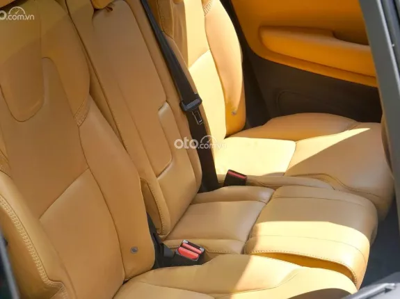 Volvo XC90 2.0 Inscription AT 4WD 2017 - Xe đẹp - giá cực kỳ hấp dẫn