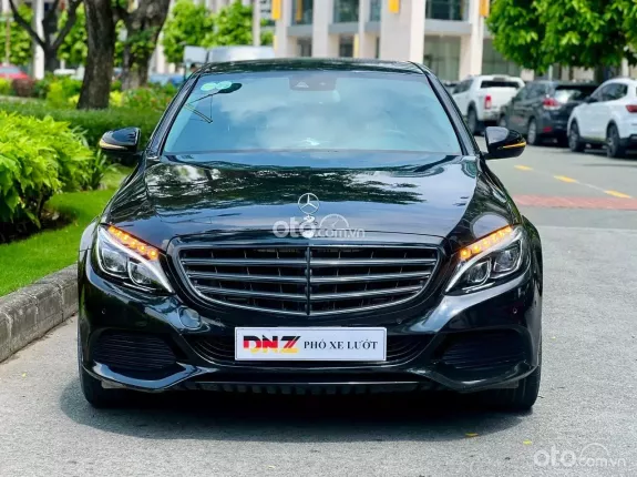 Mercedes-Benz C250 Exclusive 2017 - Full Black Edition cực ngầu