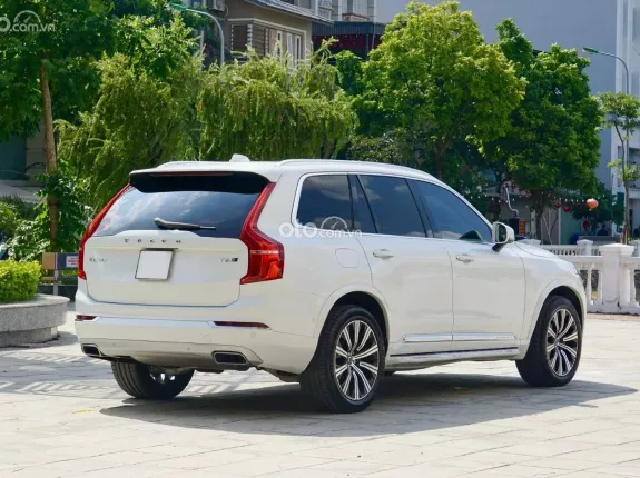 Volvo XC90 2.0 Inscription AT 4WD 2017 - Xe đẹp - giá cực kỳ hấp dẫn