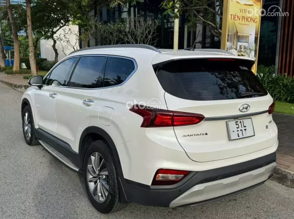 Hyundai Santa Fe 2.2 Dầu Cao cấp 2021 - Trắng ngọc trinh