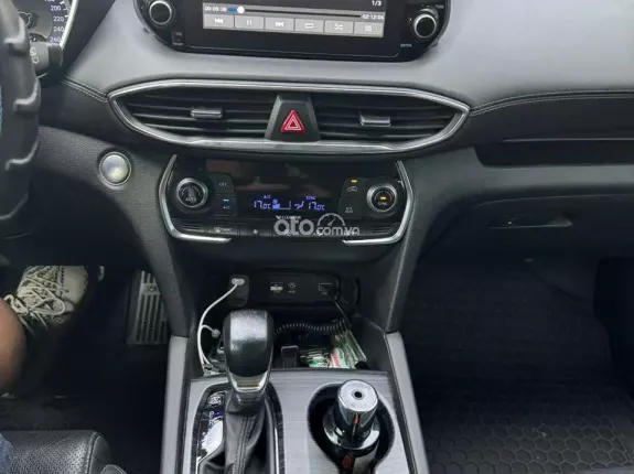 Hyundai Santa Fe 2.2 Dầu Cao cấp 2021 - Trắng ngọc trinh