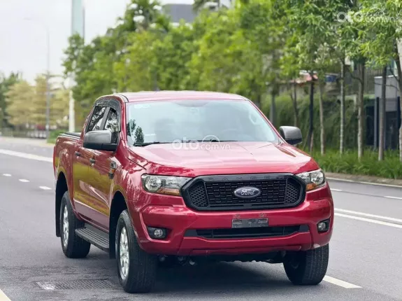 Ford Ranger XLS 2.0L 4x2 AT 2022 - Xe đẹp tại Hà Nội, chủ đi giữ gìn