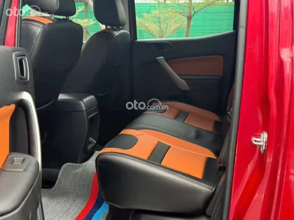 Ford Ranger XLS 2.0L 4x2 AT 2022 - Xe đẹp tại Hà Nội, chủ đi giữ gìn