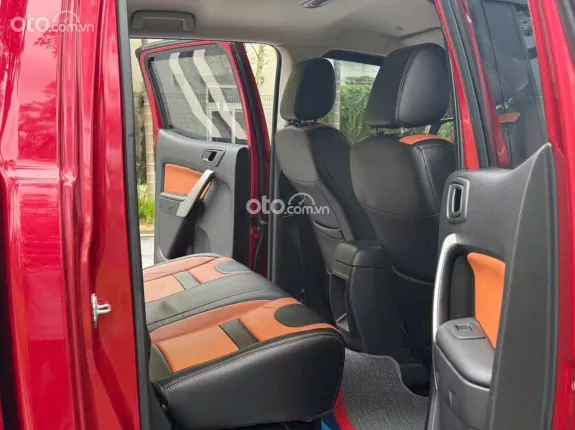 Ford Ranger XLS 2.0L 4x2 AT 2022 - Xe đẹp tại Hà Nội, chủ đi giữ gìn