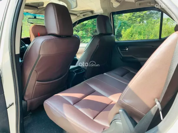 Toyota Fortuner 2.4 MT 4x2 2018 - Xe đẹp 1 chủ từ mới