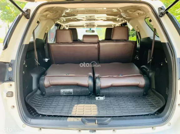 Toyota Fortuner 2.4 MT 4x2 2018 - Xe đẹp 1 chủ từ mới