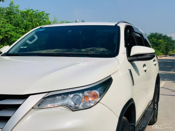 Toyota Fortuner 2.4 MT 4x2 2018 - Xe đẹp 1 chủ từ mới