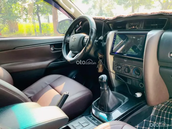 Toyota Fortuner 2.4 MT 4x2 2018 - Xe đẹp 1 chủ từ mới