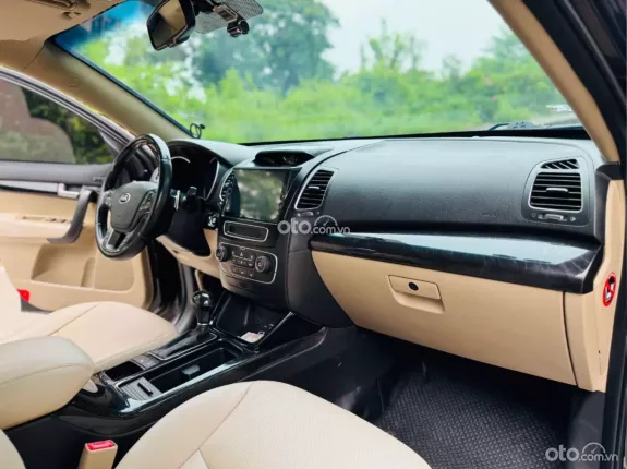 Kia Sorento 2.2 DAT Premium 2017 - Xe lướt đẹp giá tốt, duy nhất trên thị trường