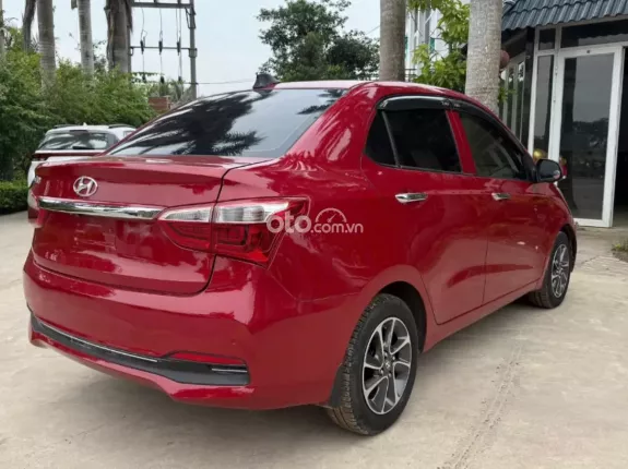 Hyundai Grand i10 Sedan 1.2 AT 2017 - 1 chủ zin đẹp hỗ trợ bank