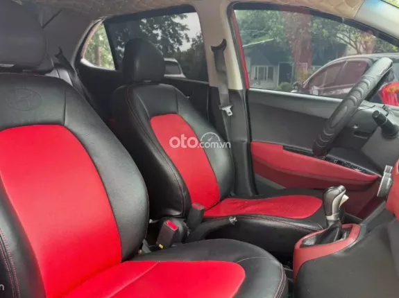 Hyundai Grand i10 Sedan 1.2 AT 2017 - 1 chủ zin đẹp hỗ trợ bank