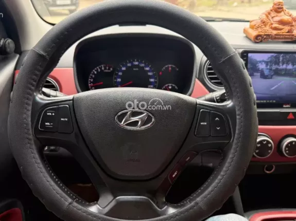 Hyundai Grand i10 Sedan 1.2 AT 2017 - 1 chủ zin đẹp hỗ trợ bank