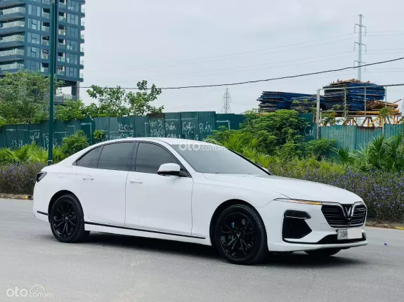 VinFast LUX A2.0 Tiêu chuẩn 2021 - Full bảo dưỡng hãng giá cực mềm
