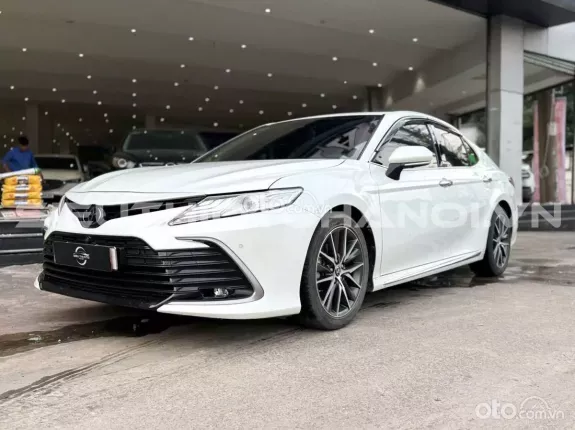 Toyota Camry 2.5Q 2021 - Xe zin nguyên bản theo hãng
