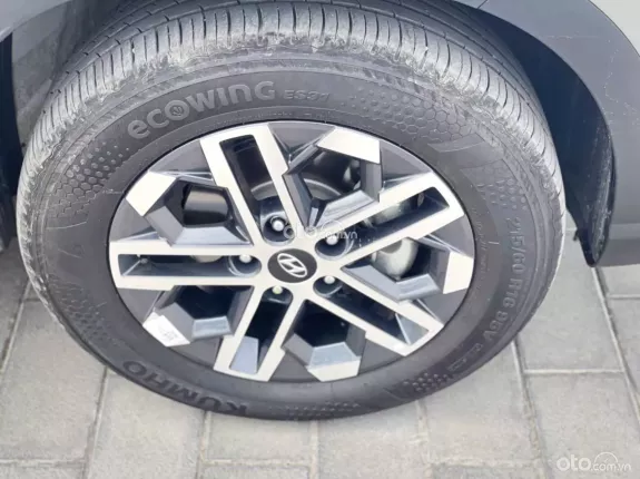 Hyundai Venue 1.0 T-GDi Đặc biệt  2025 - Xe như mới đẹp xuất sắc