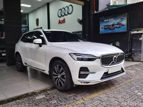 Volvo XC60 B6 AWD Inscription 2022 - Trắng Nâu