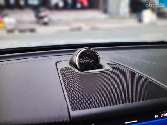 Volvo XC60 B6 AWD Inscription 2022 - Trắng Nâu