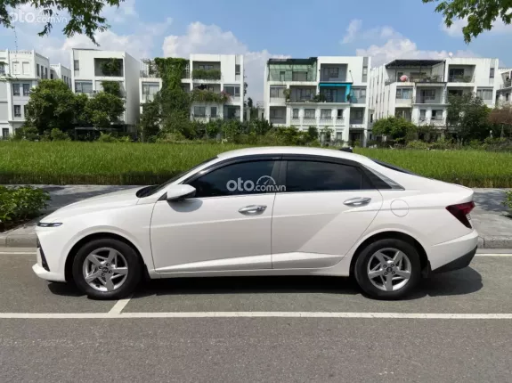 Hyundai Accent 1.5 AT 2024 - Tên tư nhân 1 chủ từ mới - km zin full lịch sử hãng