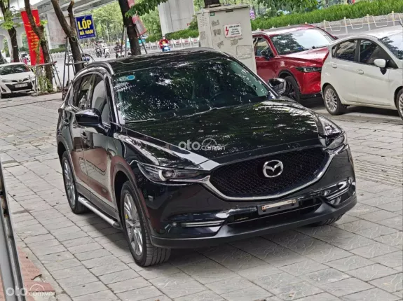 Mazda CX-5 2.0 Premium 2023 - 710 triệu