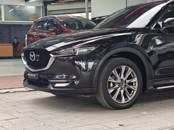 Mazda CX-5 2.0 Premium 2023 - 710 triệu