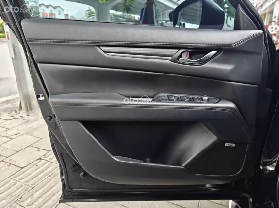 Mazda CX-5 2.0 Premium 2023 - 710 triệu