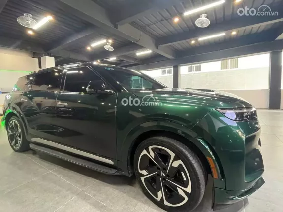 VinFast VF9 Plus 2024 - XE CHỈ BÓC NILONG ODO 27 KM - 1 CHIẾC DUY NHẤT GIẢM 300 TRIỆU SO VỚI XE MỚI