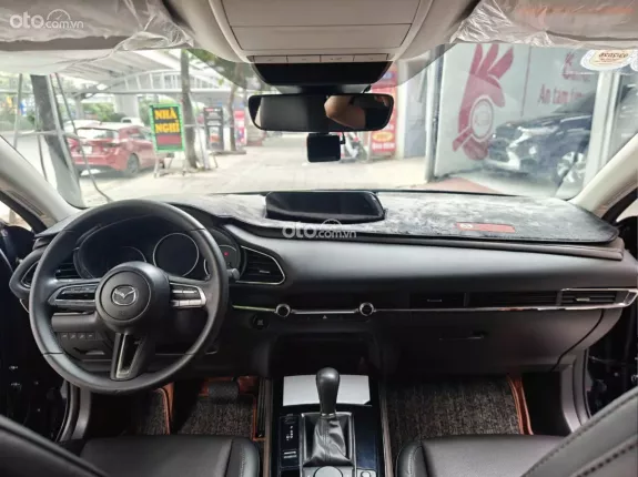 Mazda CX-30 2.0L Luxury 2022 - 600 triệu