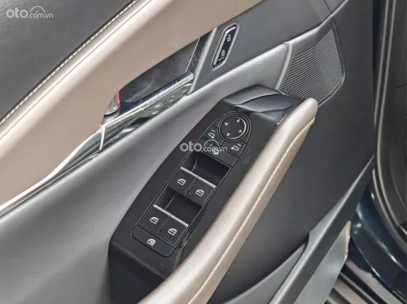 Mazda CX-30 2.0L Luxury 2022 - 600 triệu