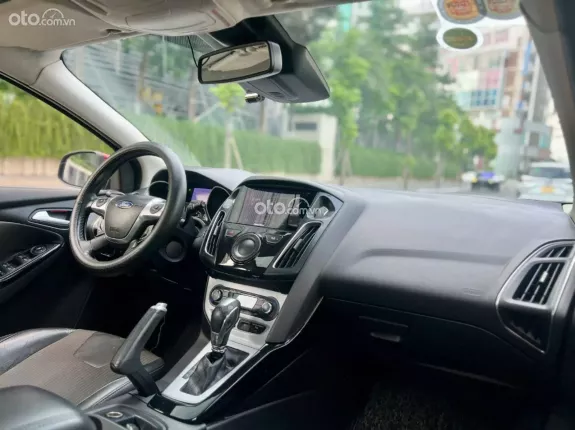 Ford Focus S 2.0AT 2013 - Xe không đâm va, không ngập nước, kiểm tra thoải mái